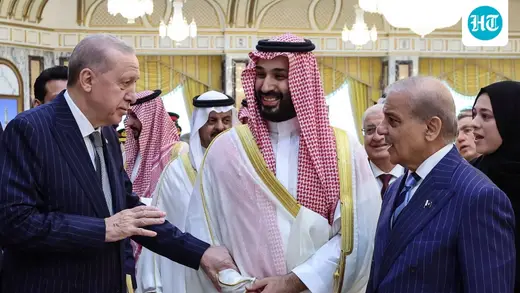 Saudi, Pakistan Aur Turkey Ka Mecca Defense Pact Ki Baat Hai