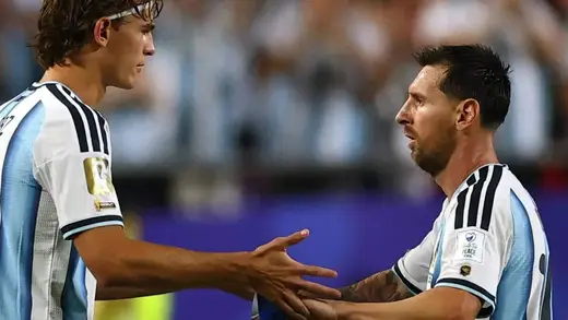US Sports Mein Immigration Ka Kya Chakkar Hai Bhai?
