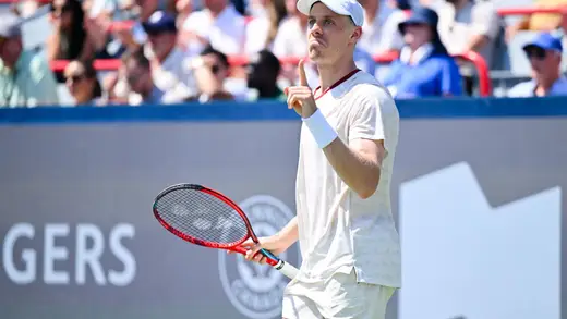 Shapovalov's Body Shot Showdown at Cincinnati Open