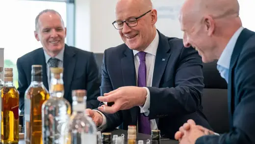 Scotland Ki Investment Ka Drama: Paisa Nahi, Sirf Challenges!