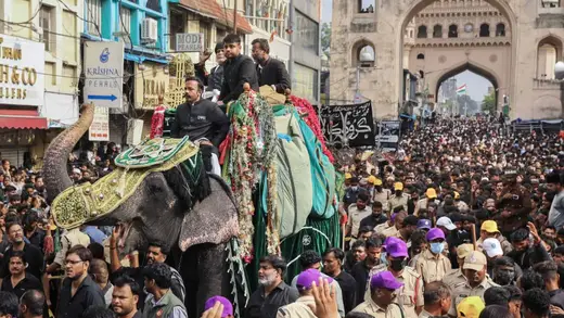 Hyderabad Ka Bibi Ka Alam: Ek 17th Century Ka Jashn