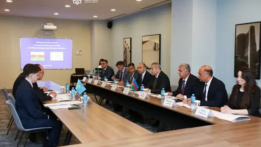 Kazakhstan Aur Azerbaijan Ka Digital Permit Ka Jadoo