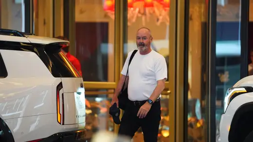 Steve Clarke's Bold Exit: A Lesson for Politicians Everywhere
