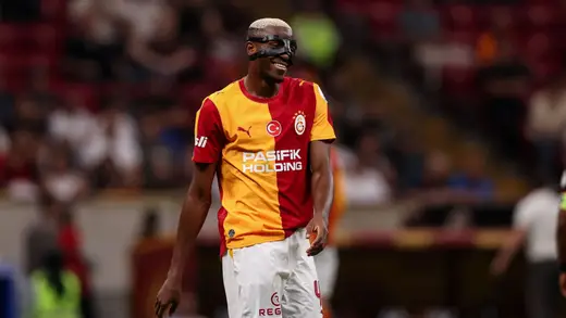 Osimhen Stays Focused on Game Amid Transfer Rumors