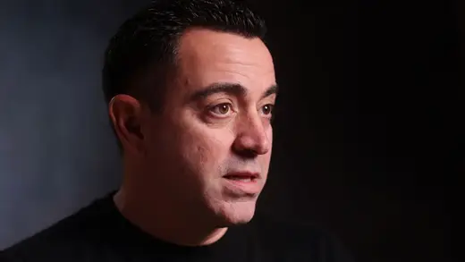 Dest Keeps Quiet, Says Frenkie Knows Xavi's Coaching Best