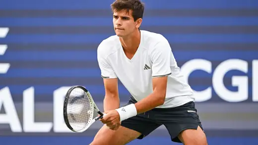 Jodar's Shoelace Drama: A Wild Match at Cincinnati Open