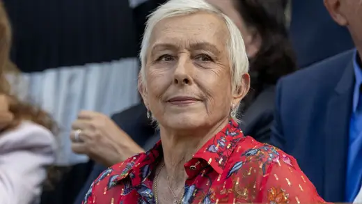 Martina Navratilova Ka Trump Ko Drama: Women's Sports Ka Chakkar
