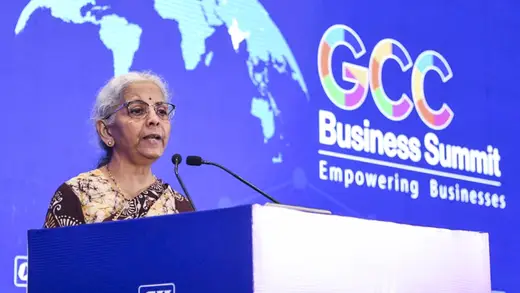 Government Prepares for a Banking Committee Adventure