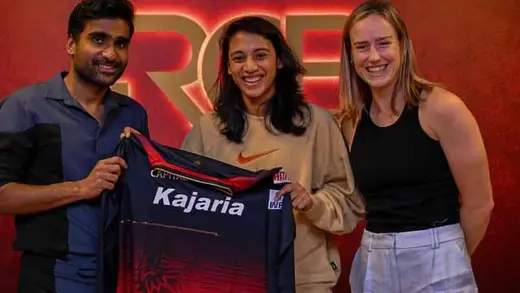 Ellyse Perry's Enchanting Tribute to Smriti Mandhana's Skills
