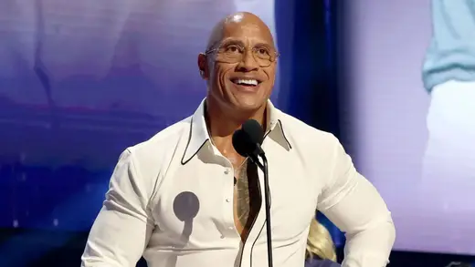 The Rock Ki Disney Legends Mein Entry Aur Gana Gungunana