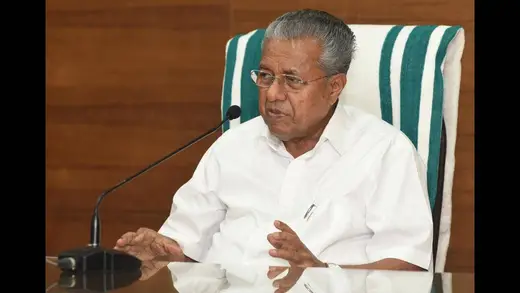Pinarayi Ki Governor Ke Police Chief Bulane Pe Tanav