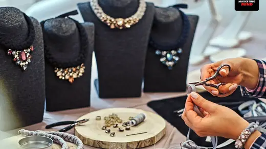 Gold Prices Rise, Shoppers Get Savvy About Jewelry Choices