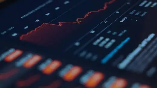 ASX 200 Wobbles as AI Stocks Sink and Yields Climb