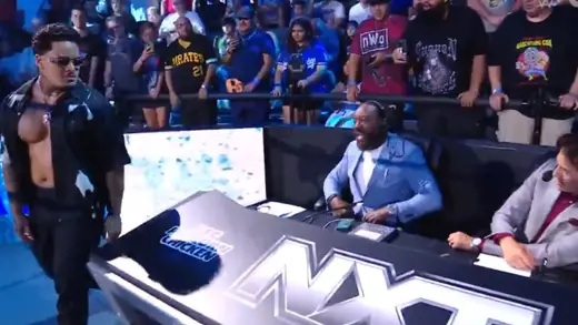 Booker T Left Shook by La Parka Still Wrestling After 28 Years