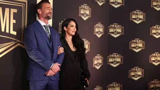 CM Punk Aur AJ Lee Ki Hawaii Ki Masti Aur Khushi