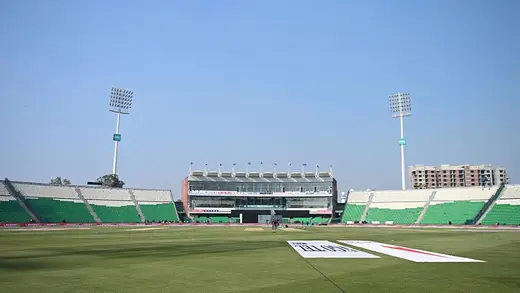 Gaddafi Stadium Ka Demerit Point Gaya, Maple Leaf Ki Baat Alag Hai