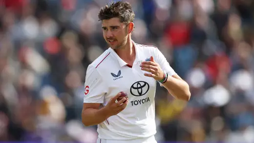England's Bowlers Go Bonkers, Crush Pakistan in Leeds Test