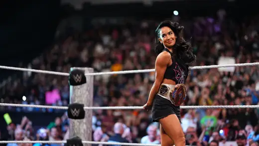 Roxanne Perez Challenges AJ Lee to a WWE Showdown!