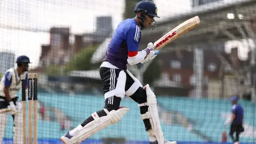 Shubman Gill Smashes Sixes in Nets Before Colombo Showdown