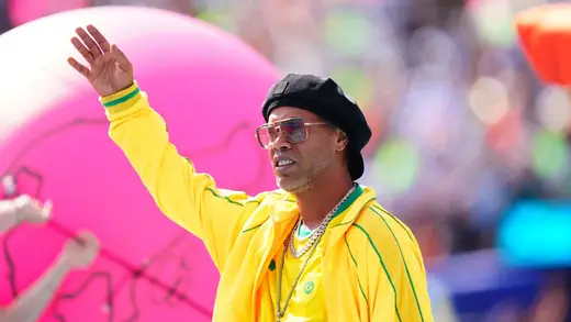 Ronaldinho Returns to Score Final Goal in Italy's Ravenna