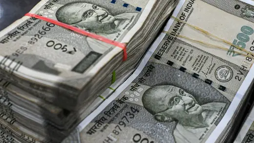 Rupee Ka Drama: Bond Yields Aur Crude Ki Udaan
