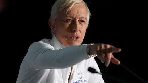Martina Navratilova Defends Sophie Cunningham from Trolls