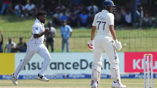 Rahul and Gill's Missed Chance Leaves Them Kicking Themselves