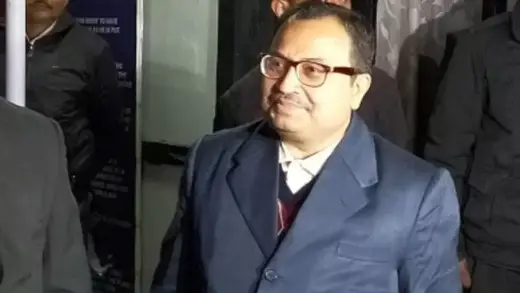 Kunal Ghosh's Saffron Scarf Sparks Political Drama