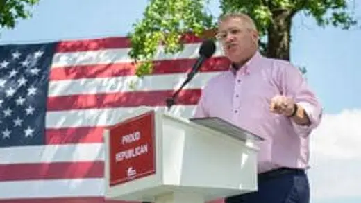 Illinois GOP Candidates Ditch Trump Talk for Local Drama