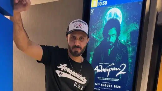 Mustafa Zahid Ka Emotional Flashback Awarapan 2 Dekhne Par