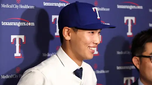Seong-Jun Kim Dazzles with Four Strikeouts in Debut, G