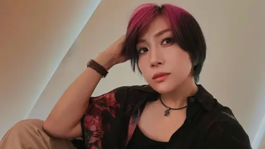 Asuka's Smooth Hiatus: The Empress Chillin' in Japan