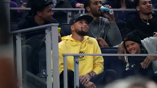 Warriors Fans Ka Gussa: Curry Ki Aakhri Saal Ki Khichdi!
