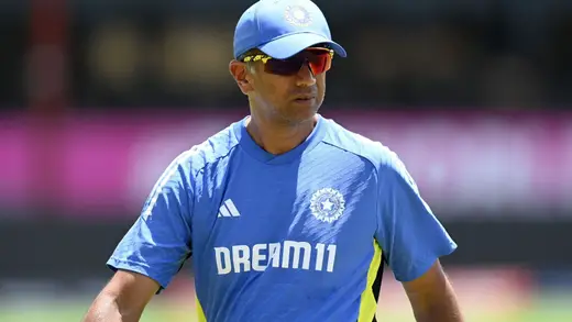 Aakash Chopra Busts Fake News About Dravid's World Cup Team