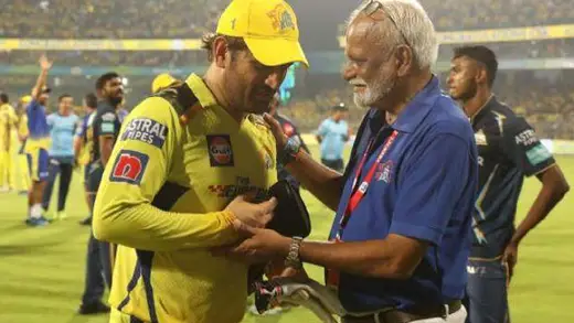 Dhoni's Stake Talks with CSK: A Wild Negotiation Adventure!