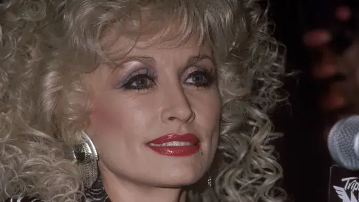 WWE Star Lilian Garcia's Sweet Tribute to Dolly Parton