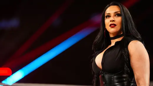 Stephanie Vaquer's Boyfriend Praises Her English Skills