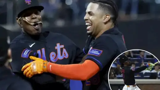 Lindor's Spectacular Catch and Walk-Off Run Lift Mets Past Brewers in 10 Innings
