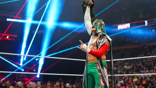 Rey Fenix Prepares for Epic Dream Match Against Brother