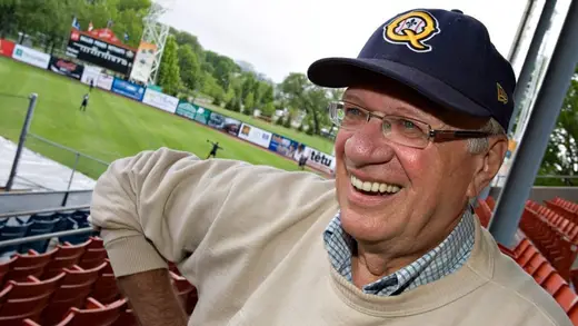Blue Jays-Mariners Match Mein Jacques Doucet Ka Tribute