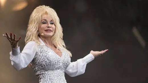 Mayor Says No to Dolly Parton Flag Tribute, Gets Fans Riled Up