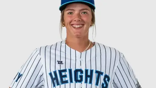 Jaida Lee Dazzles as Top Pitcher in Women's Pro Baseball