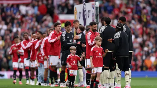 Alex Crook Blames Luke Shaw for Manchester United Struggles