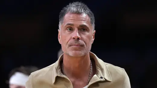 Lakers Ka Drama: Bruce Brown Aur Dwight Powell Ki Talash