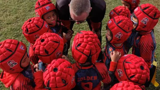 Youth Football Ka Naya Daur: Kya Safety Ya Fun Hai?
