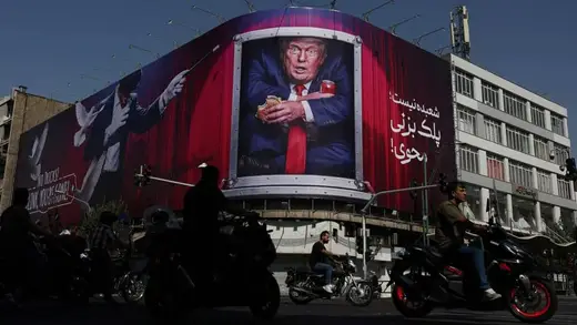 Trump Ka Naya Idea: Strait Ka Naam Badalna Hai!