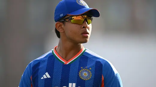 Vaibhav Sooryavanshi Blasts Siraj in Duleep Trophy Final