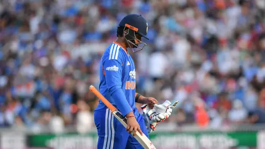 Vaibhav Sooryavanshi's Bouncer Blunder in Duleep Trophy Final