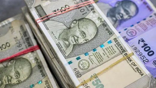 Indian Banks Ki Dollar Ki Talash: Rupee Ki Baat Hai Bhai!