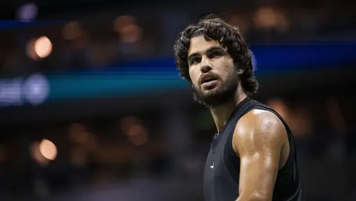 Carlos Alcaraz's Late-Night Towel Trouble at US Open